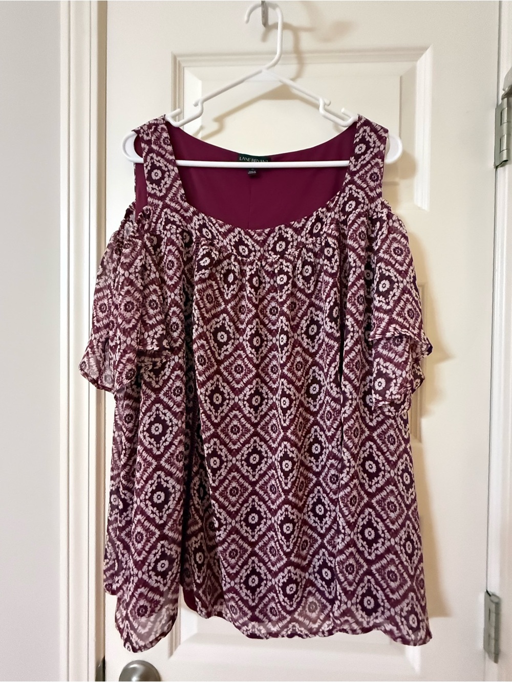 Lane Bryant Maroon Geometric Cold-Shoulder Blouse Plus Size 20